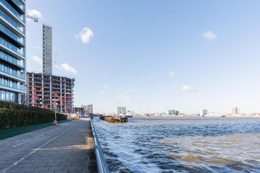 Luxury River Side Penthouse Λονδίνο Εξωτερικό φωτογραφία